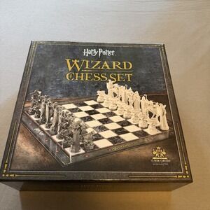 Harry Potter Wizard Chess Set The Noble Collection Complete Excellent Condition